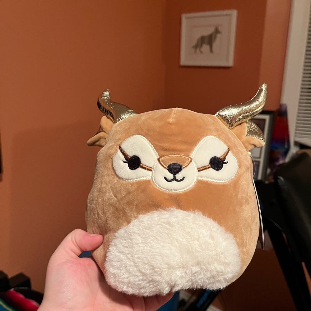 7” squishmallow